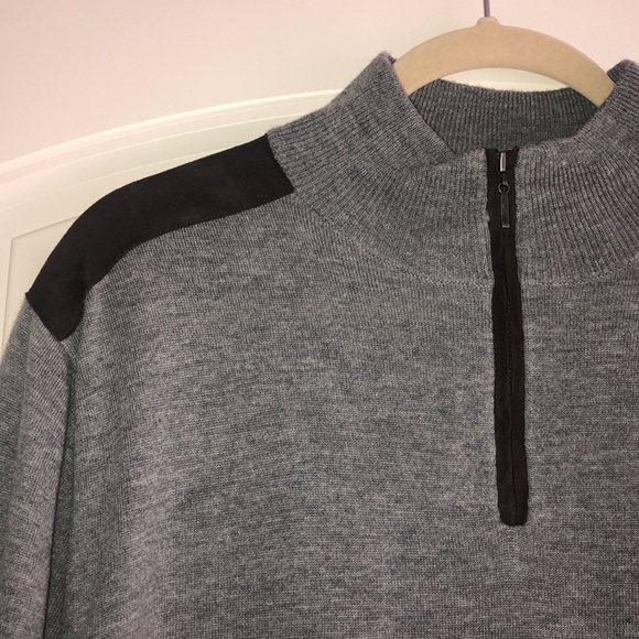 Like new! Men’s gray sweater - Picture 2 of 5
